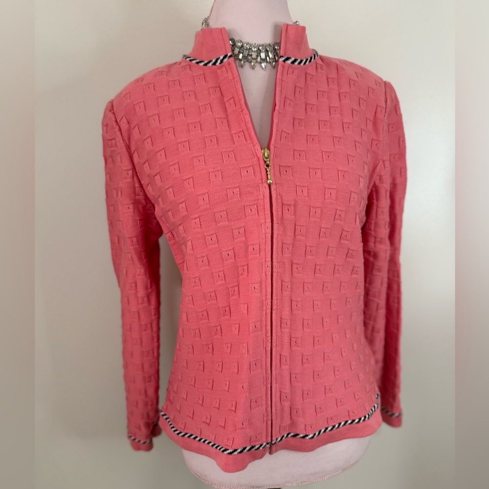 Borado Salmon Pink Textured Women's zip sweater cardigan in size large